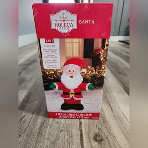 Holiday Time Santa LED Inflatable - Red, White, and Black New